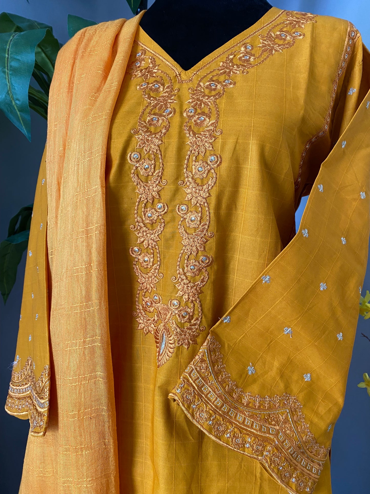 Embroidered Cotton 3-piece ORANGE