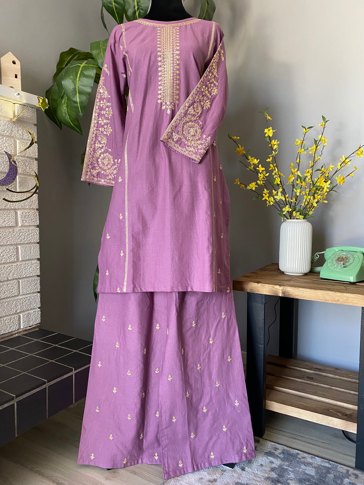 Embroidered Cotton 2-piece LILAC
