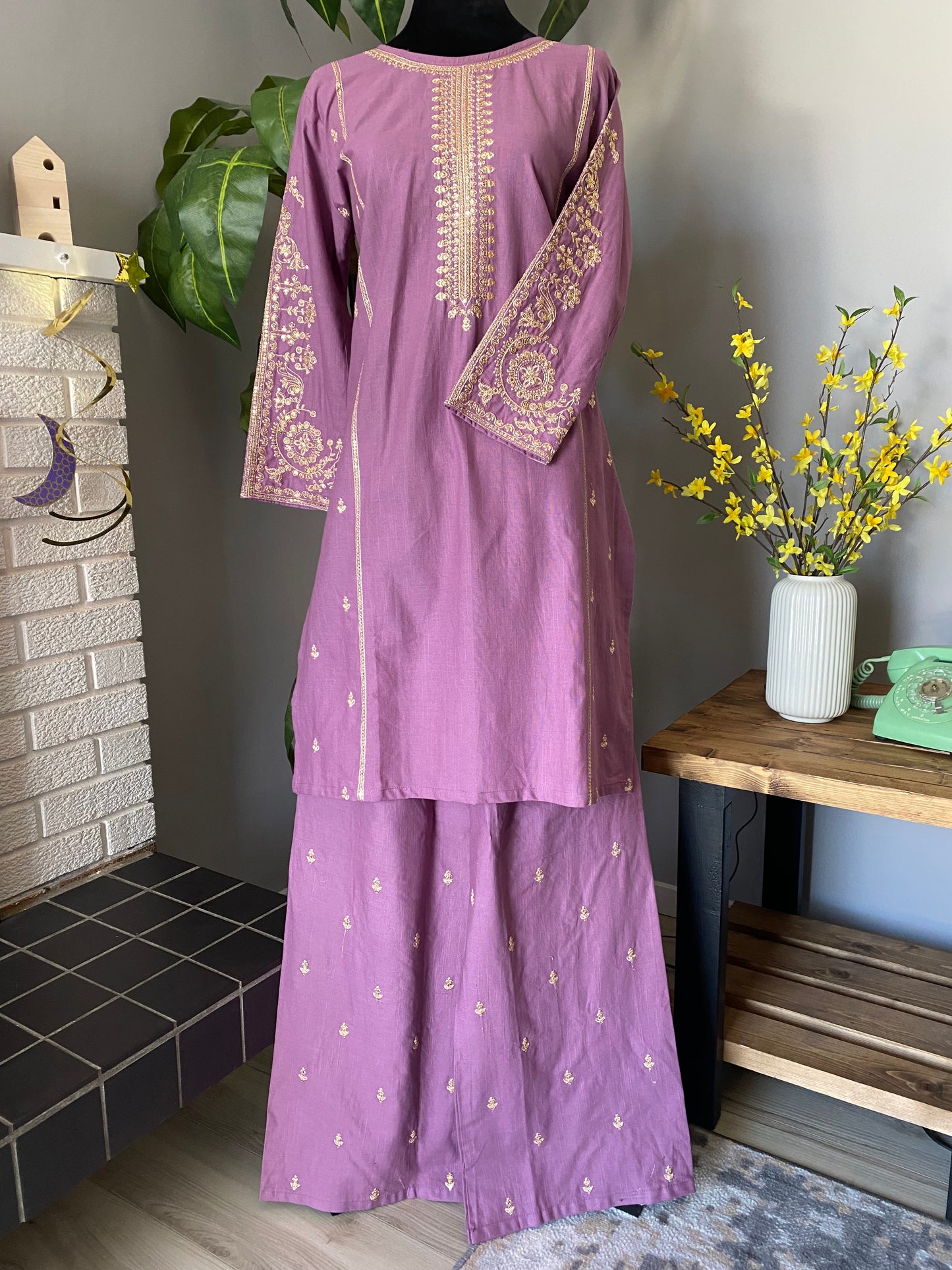 Embroidered Cotton 2-piece LILAC