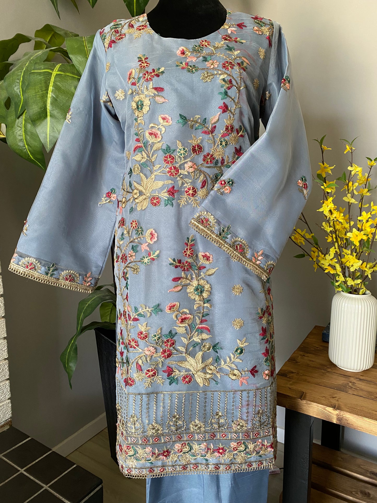 Organza Gray 3-piece dress