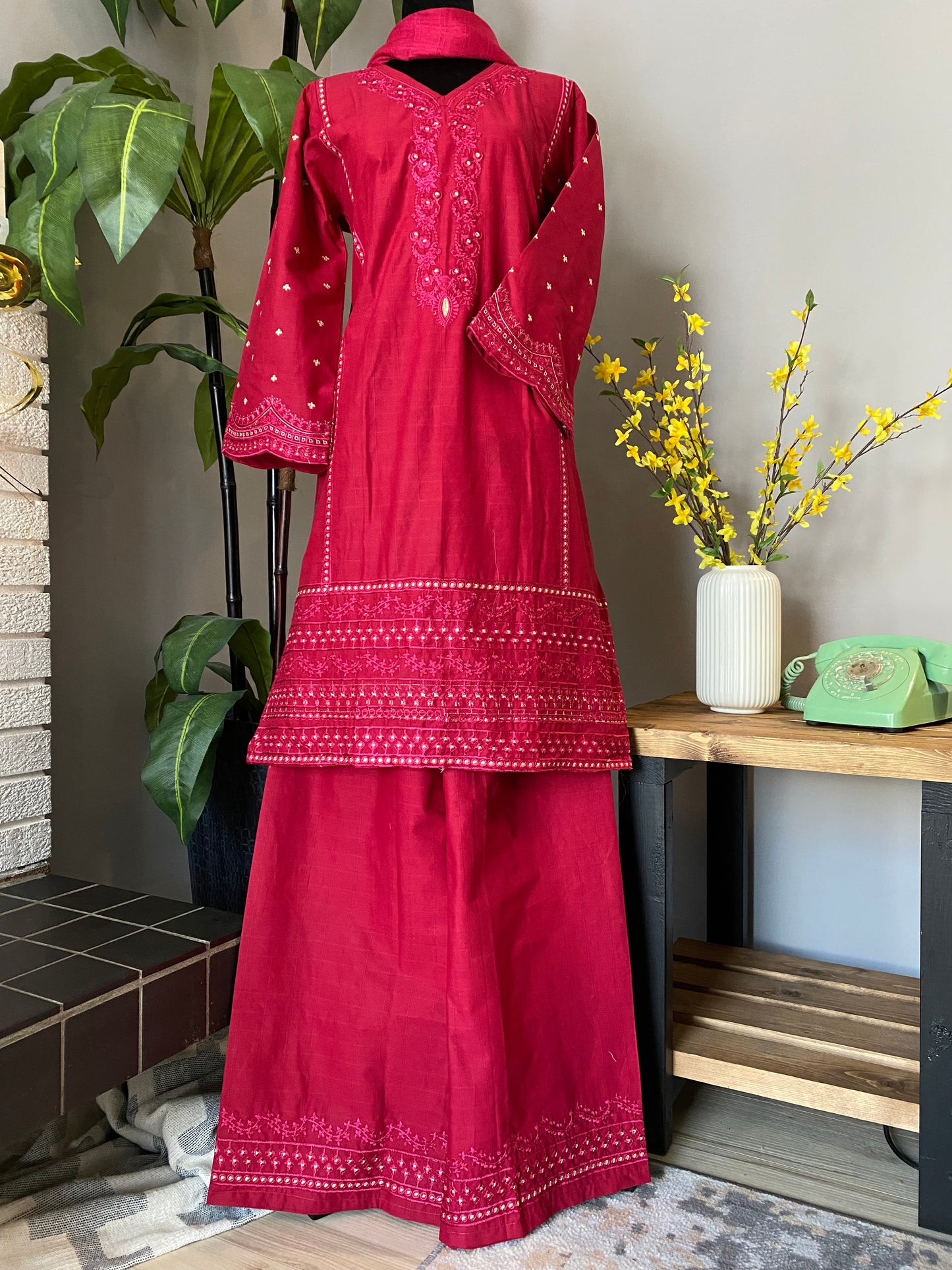 Embroidered Cotton 3-piece PINK
