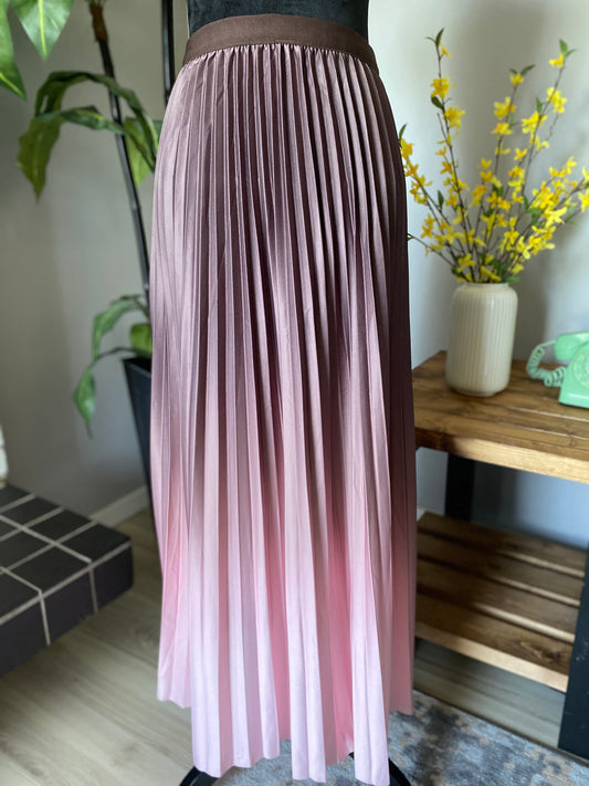 2-tone pleated skirt