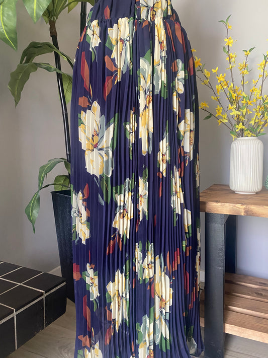 Printed pleated skirt