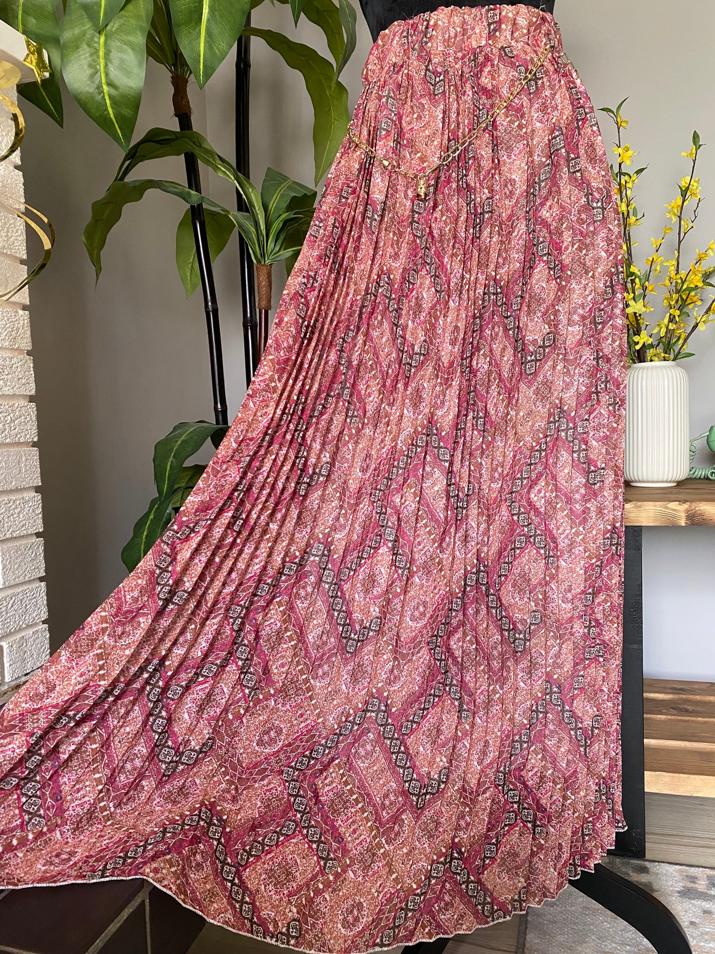 Printed pleated skirt