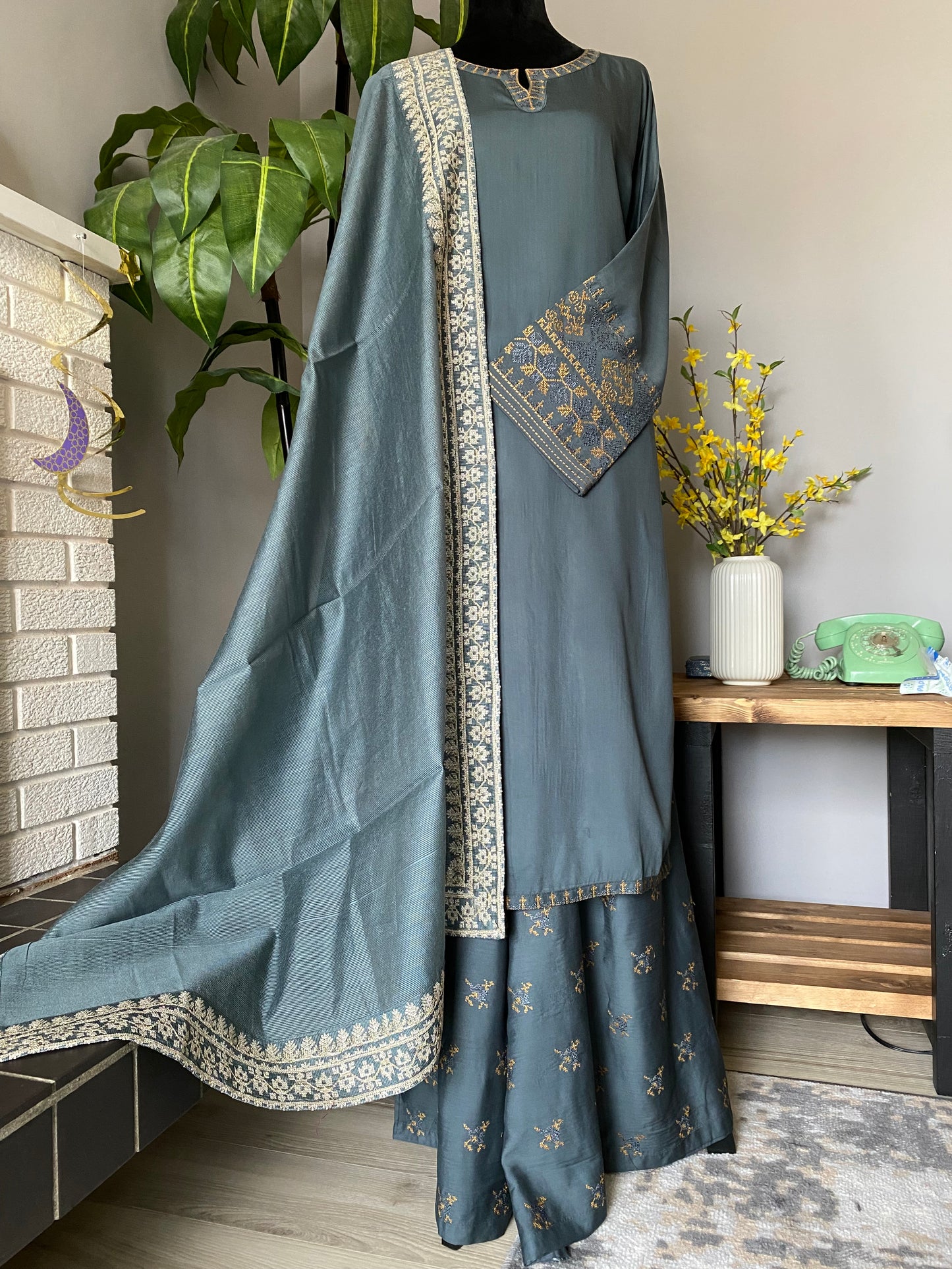 3-piece Viscose Cross Stitch dress GRAY